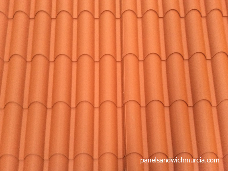 Panel sándwich teja rojo terracota
